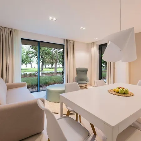 Oliver Lux Aparthotel